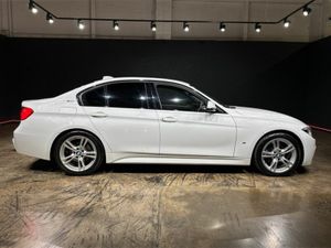 BMW 3-Series 330e - HYBRID M-SPORT - LOW MILEAGE - - Image 3