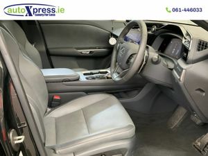 Lexus RZ 450E PREMIUM PLUS - Image 2