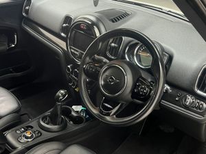 MINI COUNTRYMAN Cooper S SE 1.5 All4 Phev AWD - Image 4