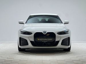 BMW i4 40 M Sport Edrive - Image 2