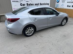 171 Mazda 3 1.5D Low Miles Warranty - Image 4