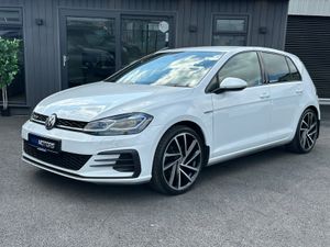 2017 VOLKSWAGEN GOLF GTD DSG - Image 2
