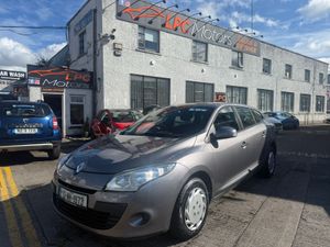 Renault Megane 2012 - Image 2