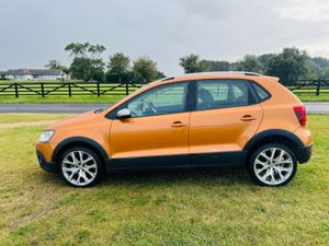 Volkswagen Polo POLO CROSS  1.2 Auto/ FINANCE AVAI - Image 3
