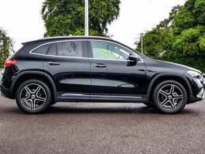 Mercedes-Benz GLA Class 180d Progressive Plus Upg - Image 3