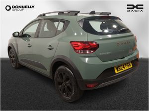 Dacia Sandero Stepway Hatchback Extreme - Image 2
