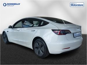 Tesla Model 3 Saloon Standard Plus - Image 2