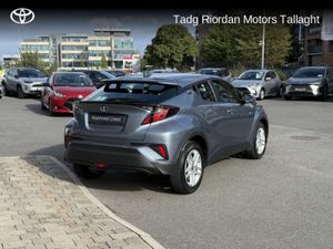 Toyota C-HR HYBRID LUNA *** BLACK LEATHER*** - Image 2