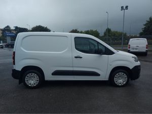 Citroen Berlingo LX BLUEHDI 100 MWB 65 - Image 2