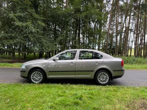 Skoda Octavia 2007 1.4 Dual Zone - Image 4