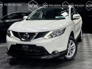 Nissan Qashqai 1.2 SV CVT AUTO 4DR AUTO ONE OWNER - Image 2