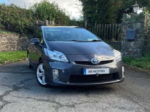 Toyota Prius 1.8 Hybrid Luxury - Image 4