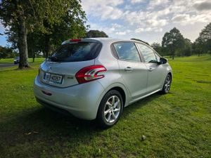 Peugeot 208 ( New NCT Today !!!!) 1.2 petrol - Image 3