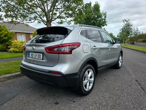 Nissan Qashqai 1.3 petrol (new NCT and long tax !) - Image 4