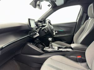 Peugeot 2008 1.2 Allure  just IN   75 P/W - Image 4