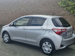 Toyota Yaris1.0 PETROL AUTOMATIC FINANCE AVAILABLE - Image 2