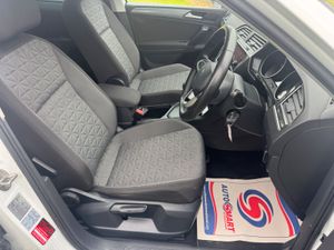 Volkswagen Tiguan 2021 manual - Image 3