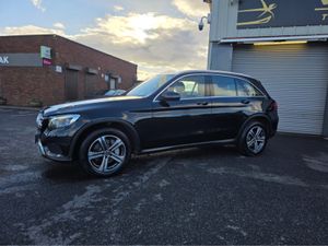 Mercedes-Benz GL-Class 220 D 4MATIC 5DR AUTO - Image 2