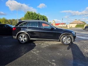 Mercedes-Benz GL-Class 220 D 4MATIC 5DR AUTO - Image 3