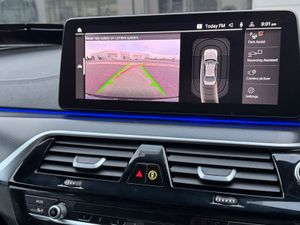 BMW 5-Series 2023 msport 520D - Image 3
