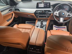 BMW 5-Series 2020 msport - Image 4