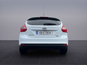 Ford Focus 1.6 TDCI ZETEC 115BHP 5DR - Image 3