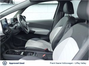 Volkswagen ID.3 58kwh Life DX 204HP  rear View Ca - Image 4