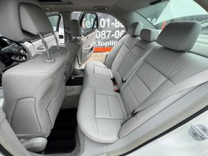 Mercedes-Benz E-Class 2012 - Image 4