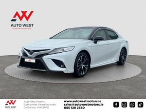 2020 Toyota Camry Self Charging Hybrid Automatic - Image 3