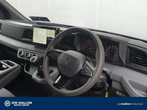 Renault Master Lm35 Advance 150BHP - Price Ex Vat - Image 4