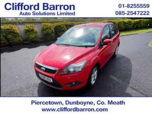 Ford Focus ZETEC 1.4 5SPEED 5DR - Image 2