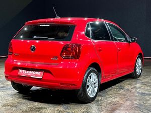 Volkswagen Polo 1.2 AUTO - REVERSE CAMERA - RED IN - Image 4