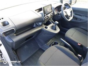 Vauxhall Combo Cargo L1 Diesel Dynamic - Image 4