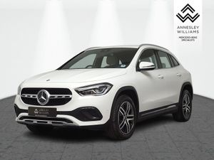 Mercedes-Benz GLA GLA 180 Auto Progressive - Image 4