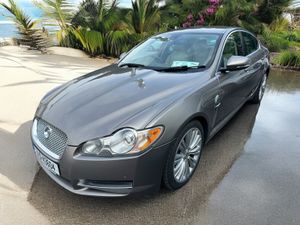 Jaguar XF 3.0 D Premium Luxury Automatic - Image 3