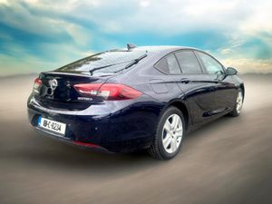 Opel Insignia New Shape 1.6  Turbo D ecoTEC SC - Image 4