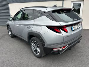 211 Hyundai Tucson Executive 1.6D - Low Kms - Image 3