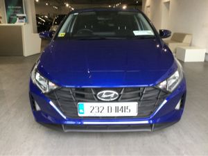 Hyundai i20 DELUXE PLUS - Only 10,000 Km - 1 Owner - Image 4