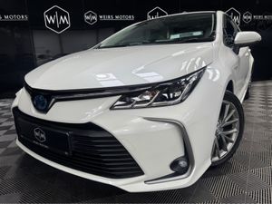 Toyota Corolla HYBRID LUNA SPORT 4DR AUTO//  LOW M - Image 3