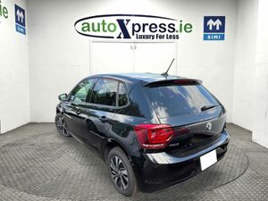 Volkswagen Polo 1.0 TSI Automatic, Reversing camer - Image 3
