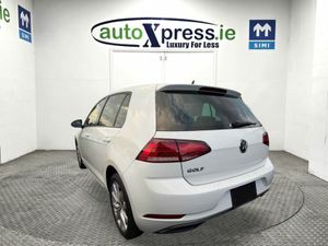 Volkswagen Golf 1.2 TSI Automatic, Reversing camer - Image 3