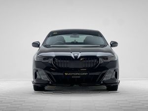 BMW 5 Series 530E M Sport - Image 2