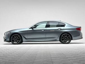 BMW 5 Series 520D M Sport - Image 4