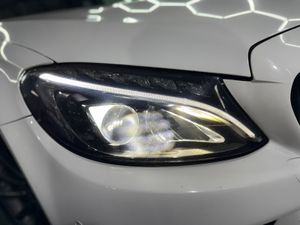 ⚪️2015 MERCEDES-BENZ C300 AMG LINE PREMIUM⚪️ - Image 4