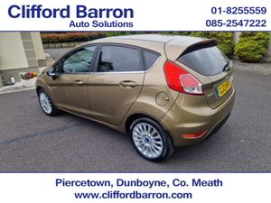 Ford Fiesta TITANIUM - Image 2