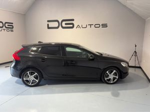 Volvo V40 T3 - LOW KMS - GREAT SPEC - Image 4
