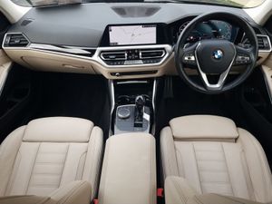 BMW 3 Series 330e Sport Pro Auto - Image 4