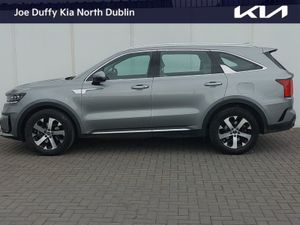 Kia Sorento 2.2 K3 4X2 Diesel 7 Seats - Image 4