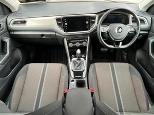 Volkswagen T-Roc 1.5 Style Design Auto Petrol - Image 2