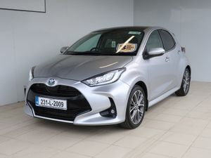 2023 TOYOTA YARIS HYBRID 1.5 PLATINUM 4DR AUTO - Image 2